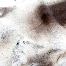 Load image into Gallery viewer, Reindeer Hide